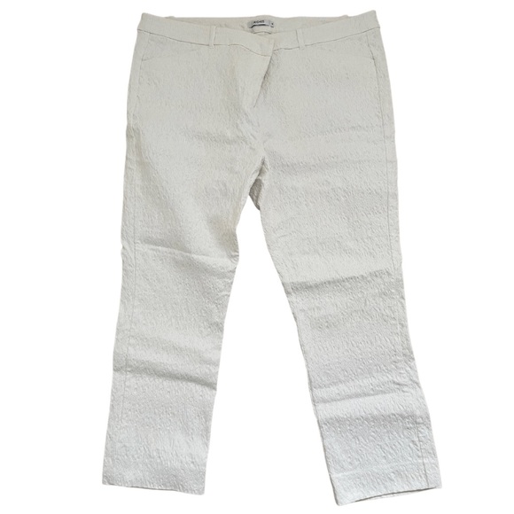 Ricki’s 18 White textured stretchy pants - Picture 1 of 5